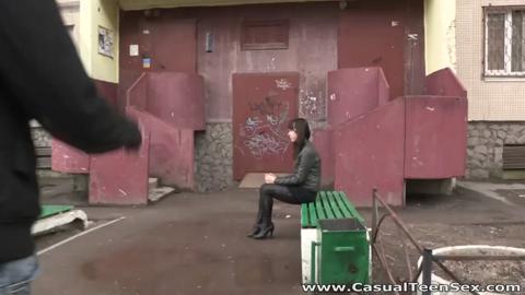 39982
